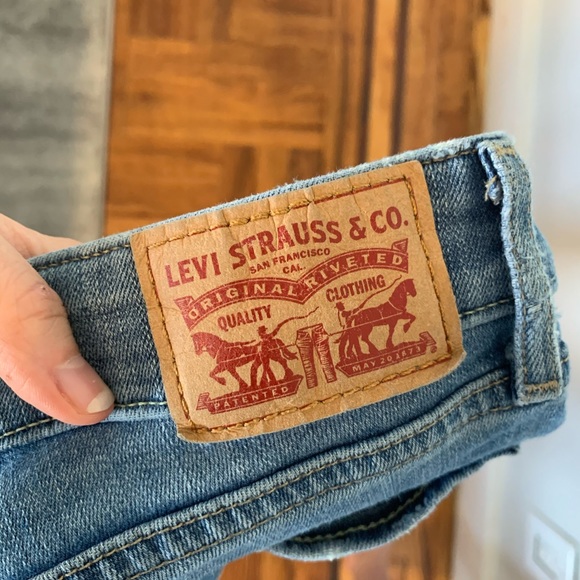 Levi Jeans - Picture 2 of 2